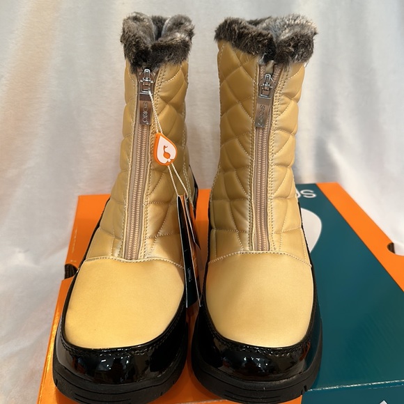 Sporto® Esther Waterproof Bootie - Picture 3 of 7